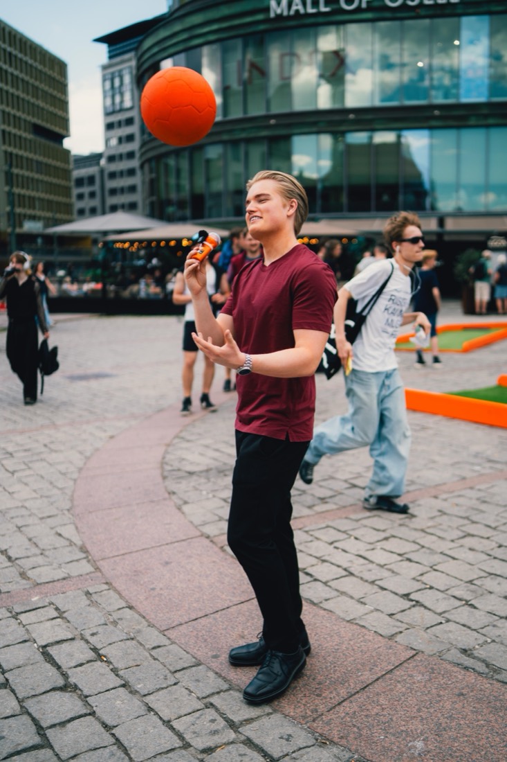 Herman between takes — deo-mic in hand.